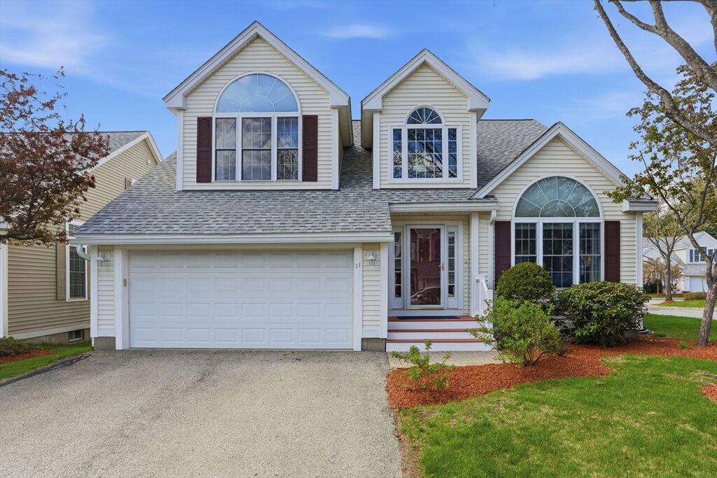 Property Photo:  11 Muirfield Way 11  MA 01863 