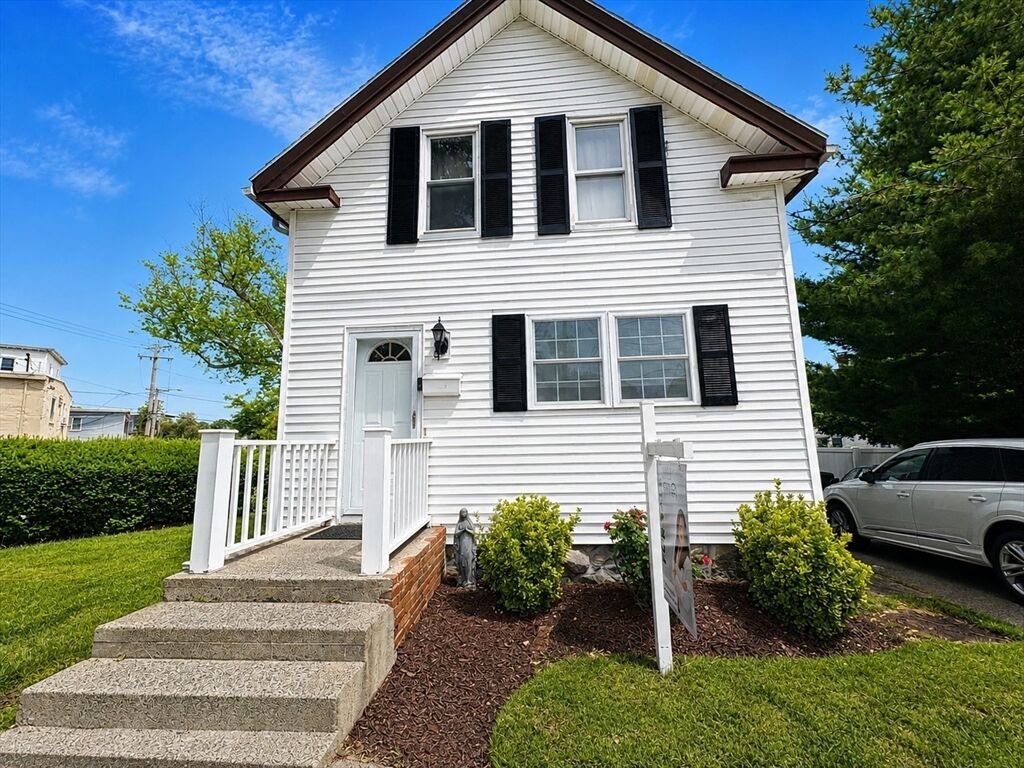 Property Photo: 8 Essex St MA 01907