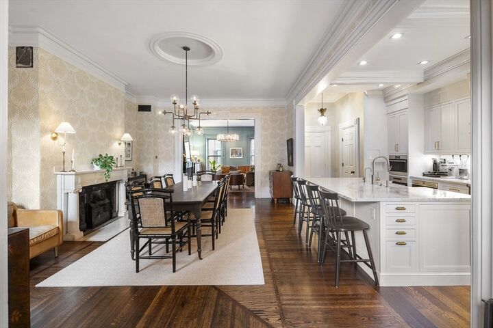 Property Photo:  53 Mount Vernon St 2  MA 02108 