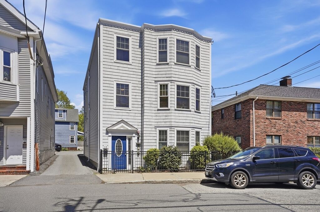 Property Photo:  112 Washington Street 3  MA 02155 