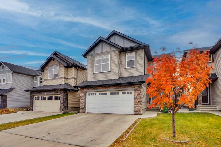 Property Photo:  39 Skyview Shores Rise NE  AB T3N 0C8 