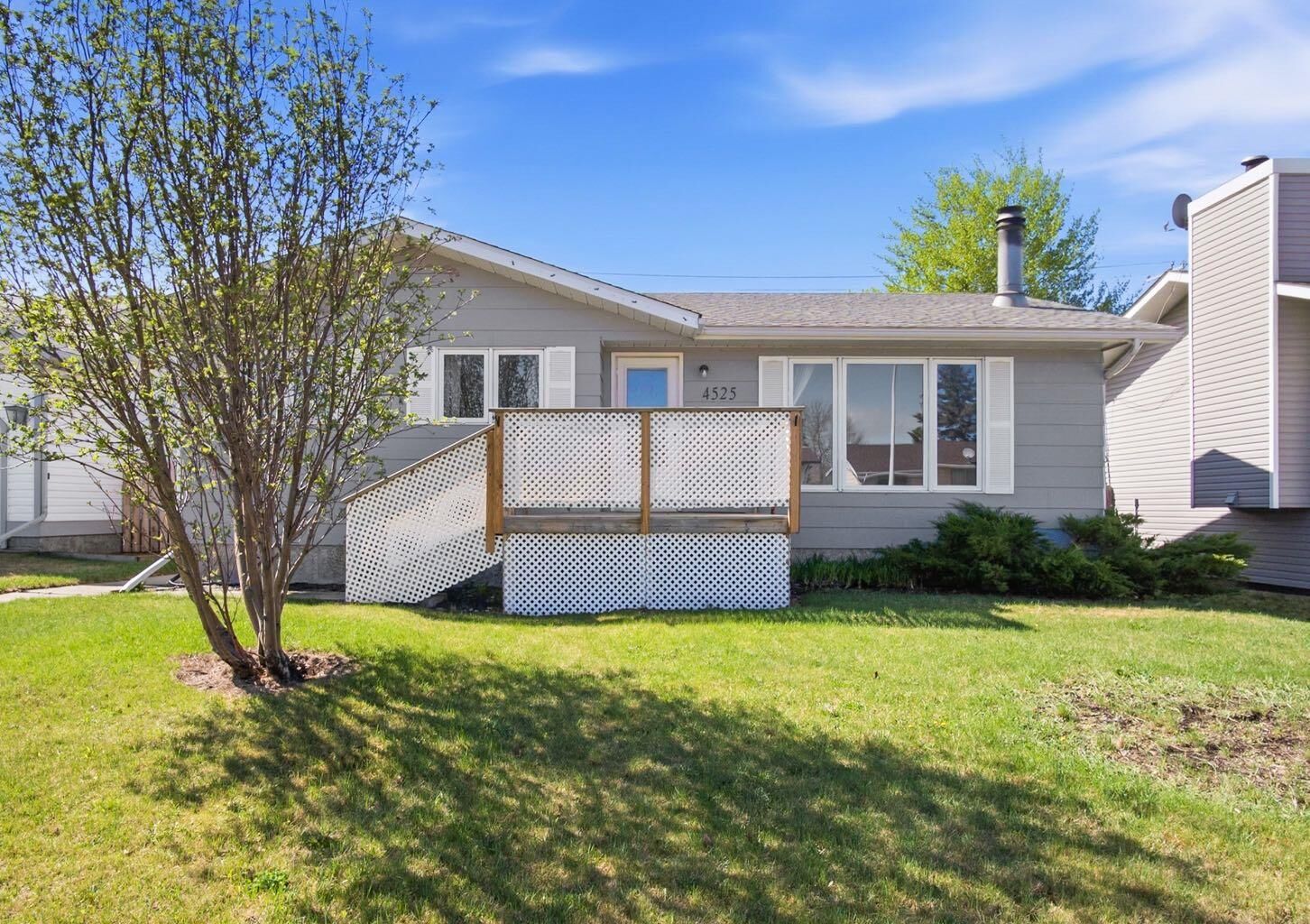 Property Photo:  4525 Shannon Drive  AB T4H 1C1 