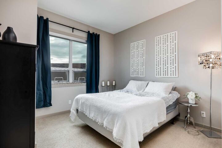 210 15 Avenue SE 205 — photo 1