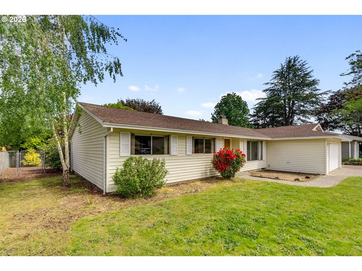 Property Photo:  14335 NE Alton Ct  OR 97230 