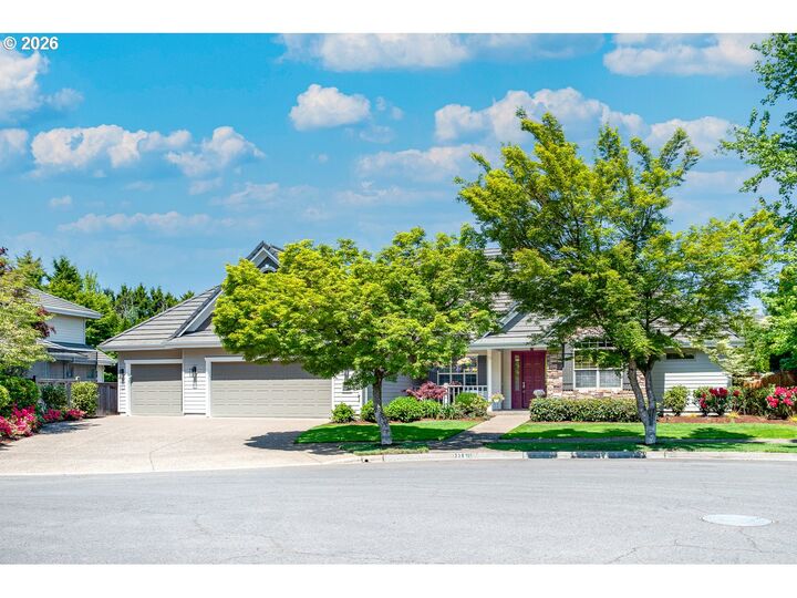 Property Photo:  3381 Rosemont Way  OR 97401 