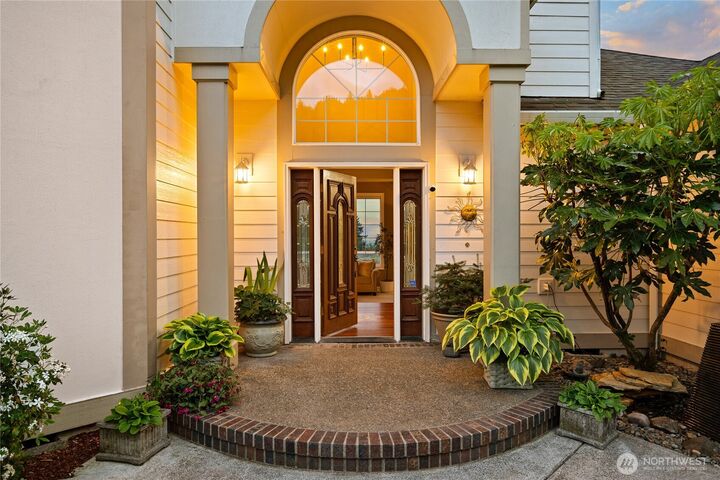 Property Photo:  124  Pompano Road  WA 98674 
