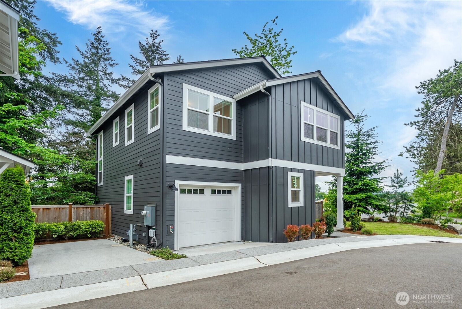 Property Photo:  11603 NE 155th Street  WA 98034 