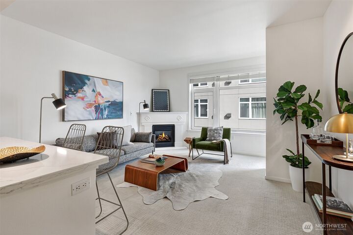 Property Photo:  2801  1st Avenue 412  WA 98121 