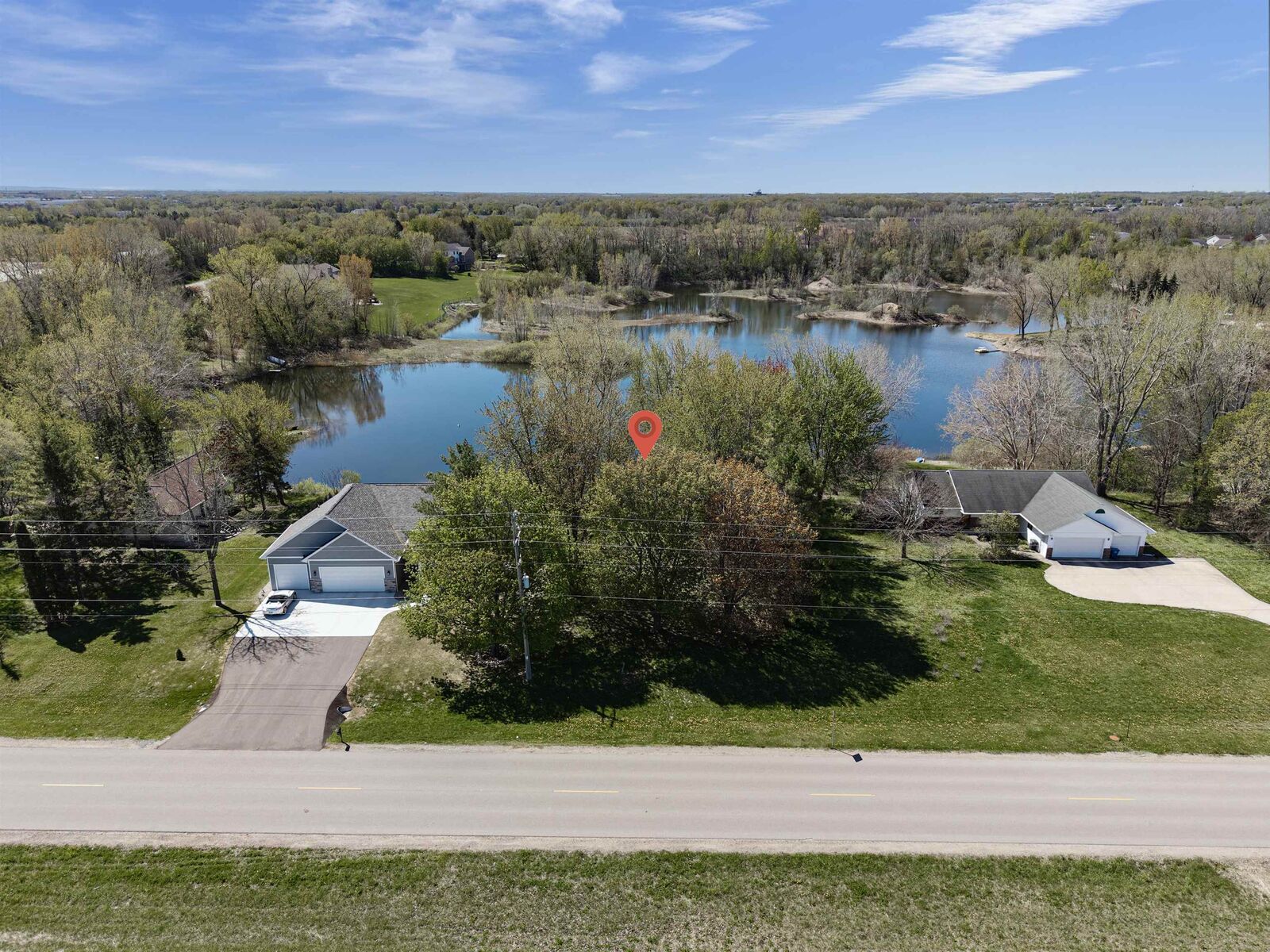 Property Photo: 1855 E Shady Lane WI 54956