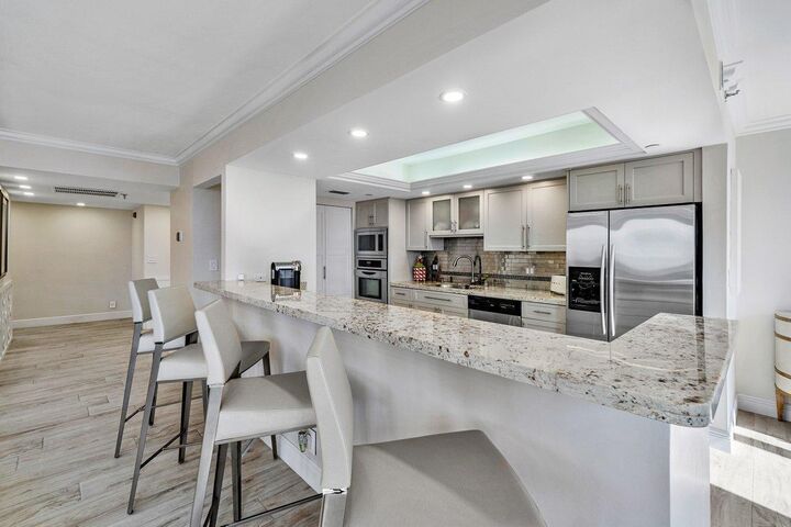 Property Photo:  3115 S Ocean Boulevard 1001  FL 33487 