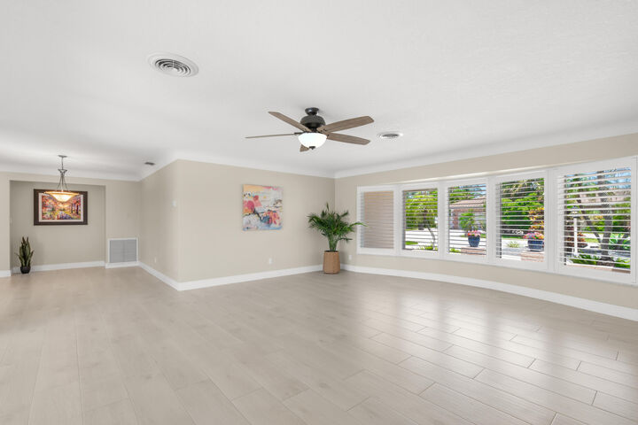 Property Photo:  2820 NE 59th Street  FL 33308 