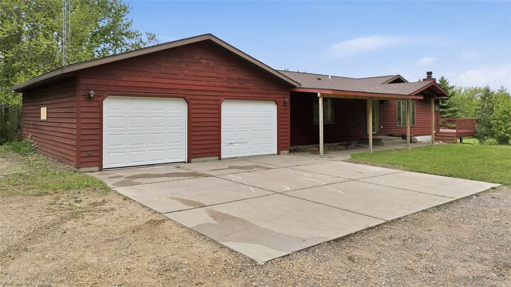 Property Photo:  424 Kane Road  WI 54703 