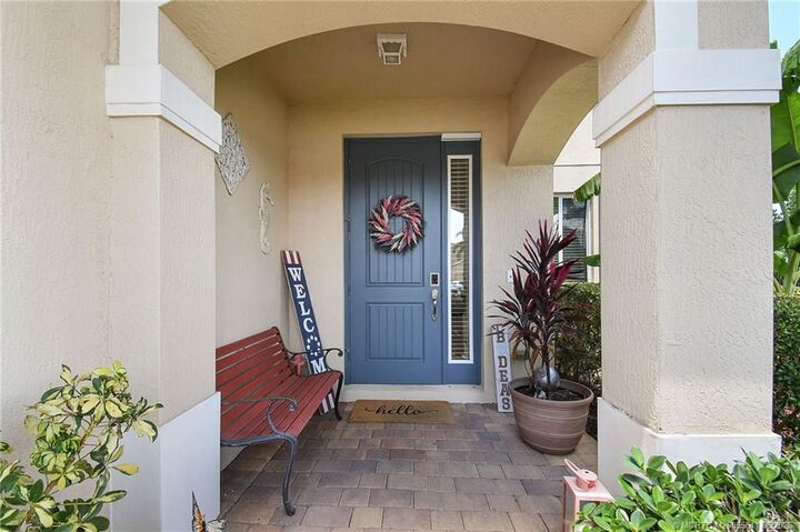 Property Photo:  1883 NW Waterwillow Way  FL 34957 