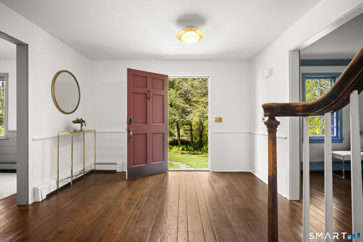 Property Photo:  6 Winding Brook Court  CT 06896 
