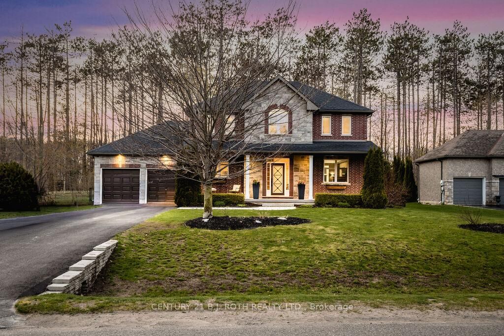 Property Photo:  12 Lloyd Cook Drive E  ON L0L 1Y3 