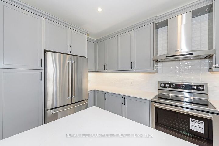 Property Photo: 83 Bearberry Road ON L9X 2C9