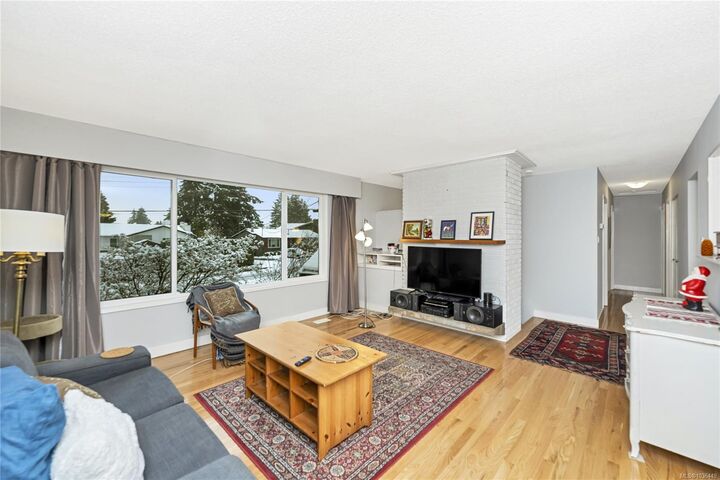 Property Photo:  3082 McCauley Dr  BC V9T 1V8 