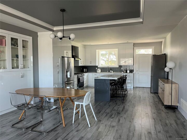Property Photo:  135 Lindquist Rd  BC V9T 0J9 