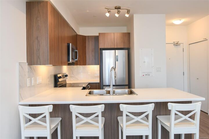 Property Photo:  3070 Kilpatrick Ave 314  BC V9N 0G7 