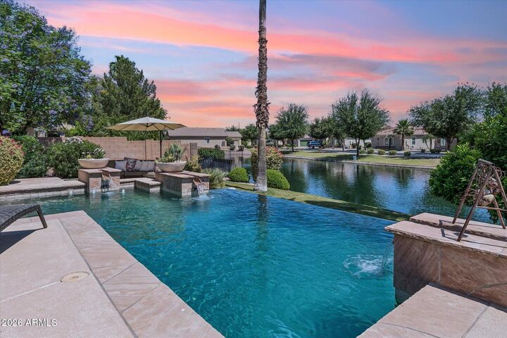 Property Photo:  837 E Torrey Pines Place  AZ 85249 