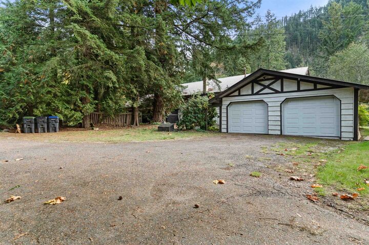 Property Photo: 63491 Flood Hope Road BC V0X 1L2