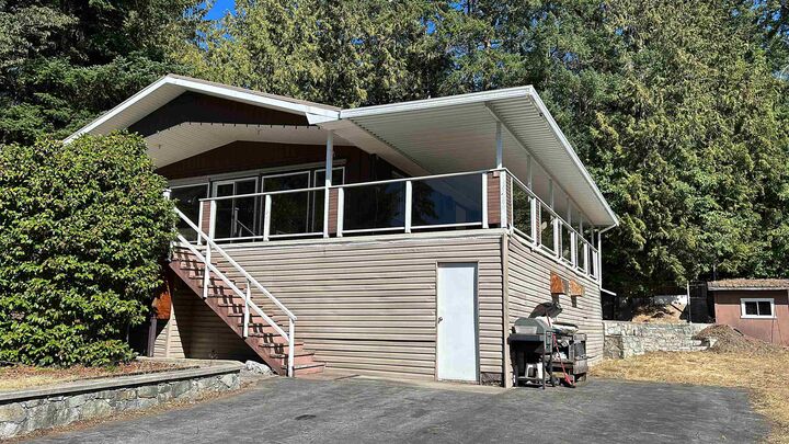 5092 Johnstone Road — photo 1