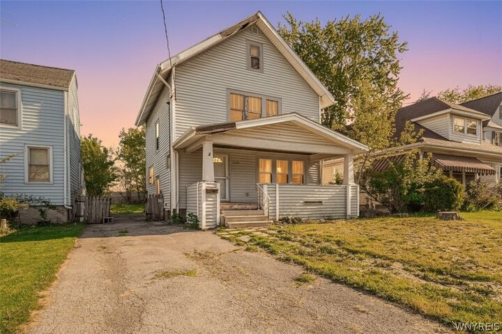Property Photo:  2204 Ontario Avenue  NY 14305 