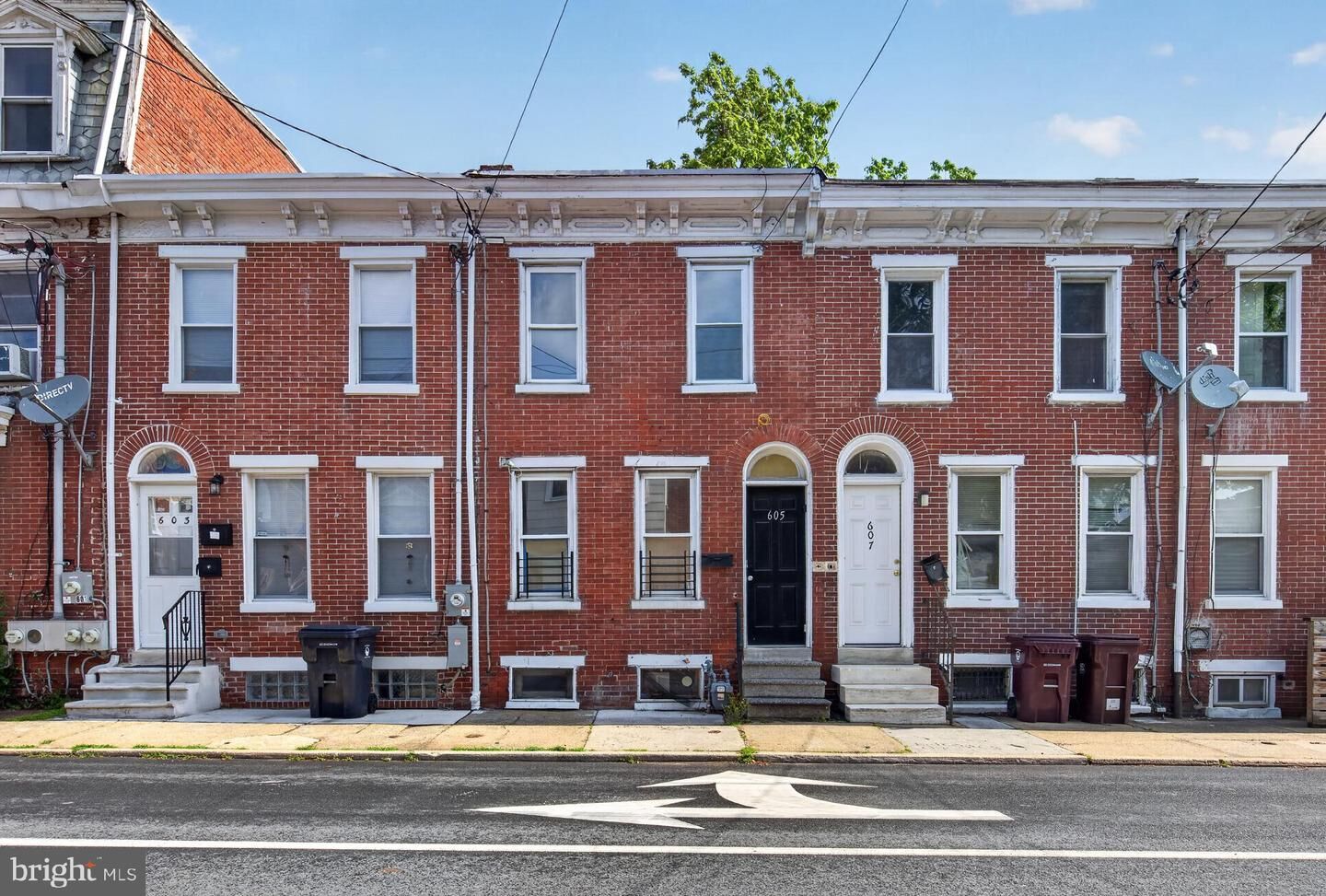Property Photo: 605 E 10th Street DE 19801