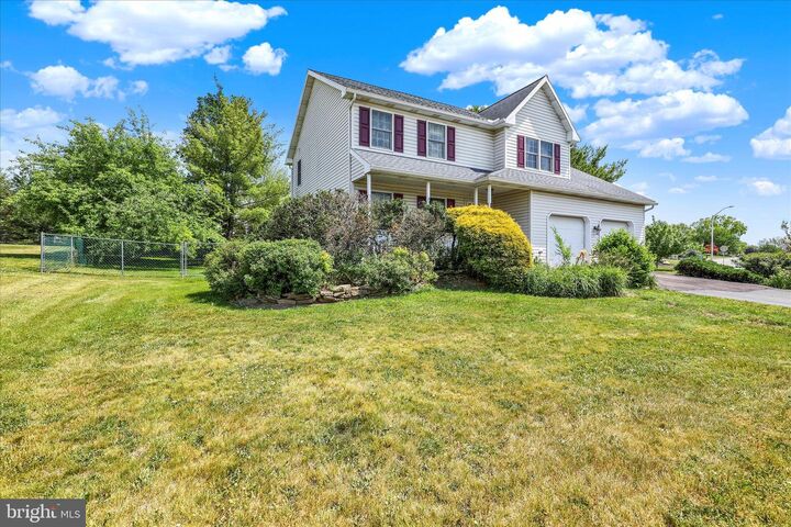 Property Photo:  601 Maplewood Drive  PA 19518 