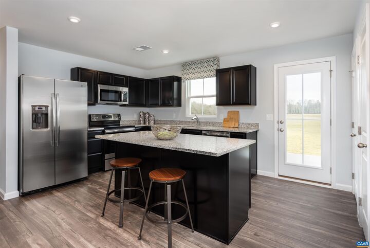 Property Photo:  503 Arches Ln  VA 22923 