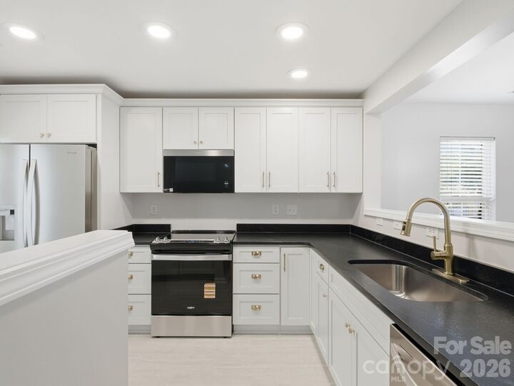 Property Photo:  790 Rock Lake Glen  SC 29715 