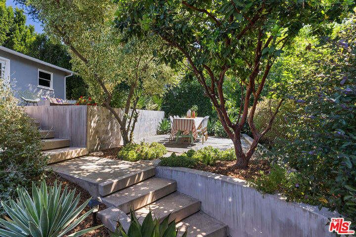 Property Photo:  4523 Palmero Dr  CA 90065 