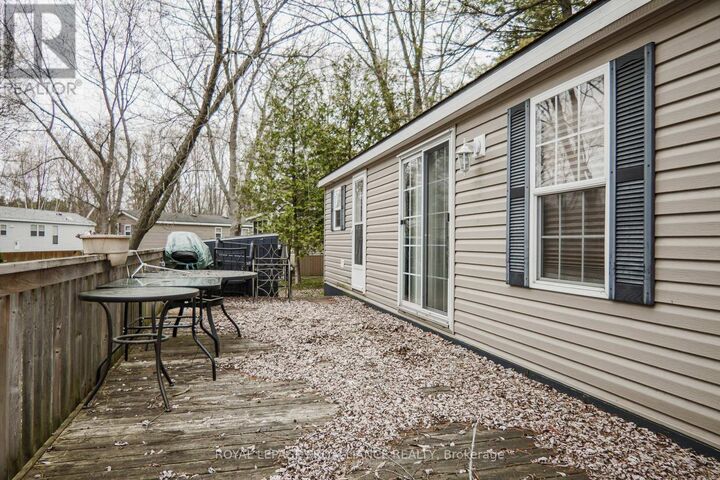 Property Photo:  1 Park Meadow Lane  ON K0K 1P0 
