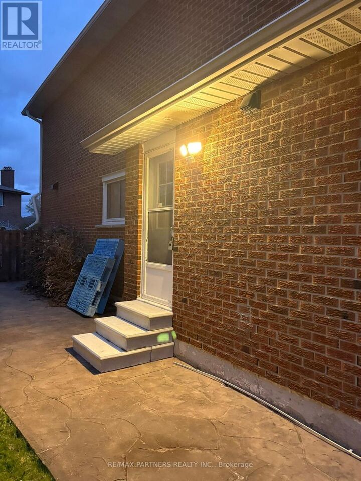Property Photo:  Cheeseman Drive  ON L3R 3G3 