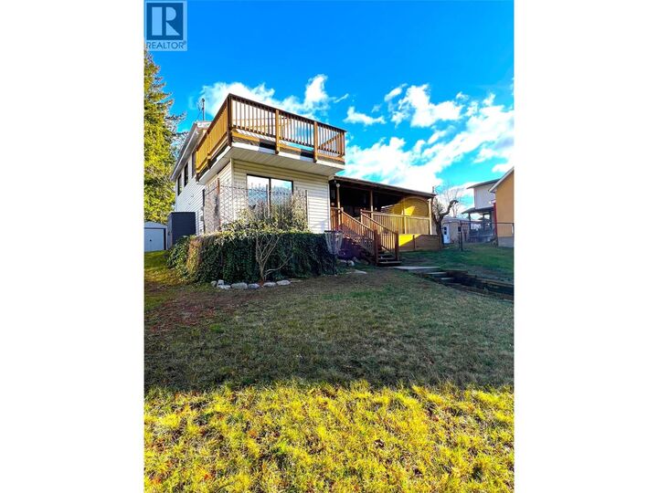 Property Photo:  613 11th Avenue  BC V1N 1J7 