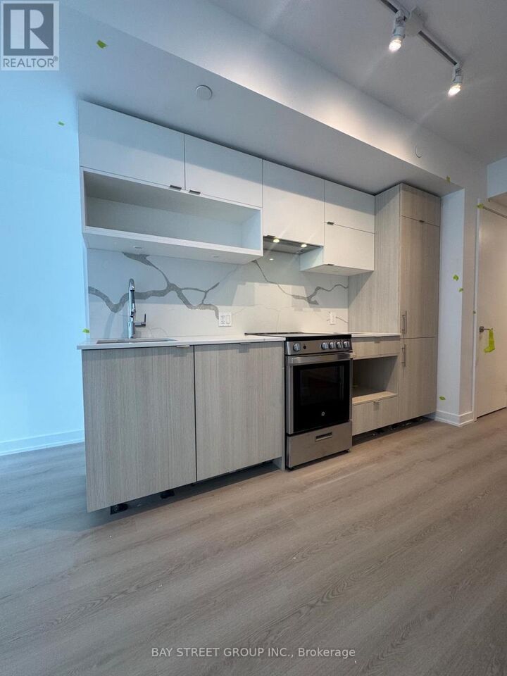 Property Photo:  100 Queen Street East #3109  ON M5C 0B5 