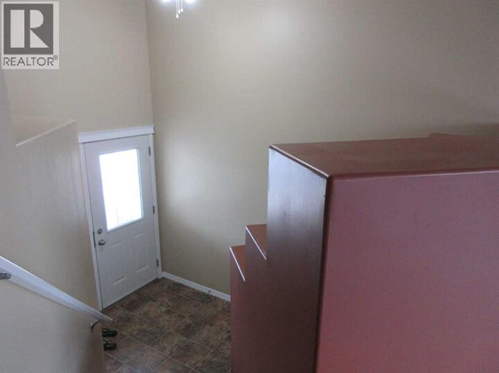 Property Photo:  4810 18 Street  SK S9V 1K1 