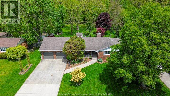 Property Photo:  2220 Bondy Ave  ON N9H 1J2 