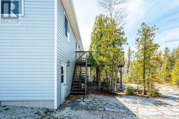 Property Photo:  62 McIvor Drive  ON N0H 1Z0 