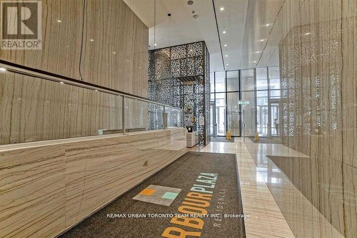 Property Photo:  100 Harbour Street 2402  ON M5J 0B5 