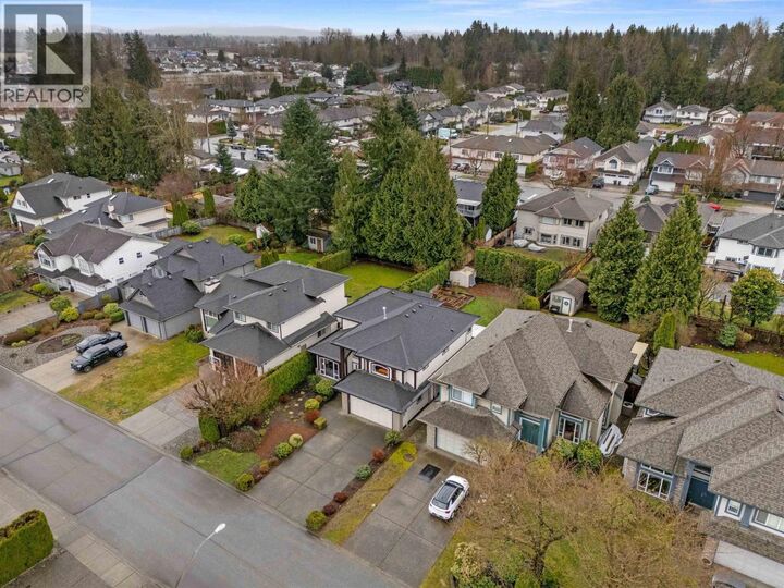 Property Photo:  19386 123 Avenue  BC V3Y 2K3 