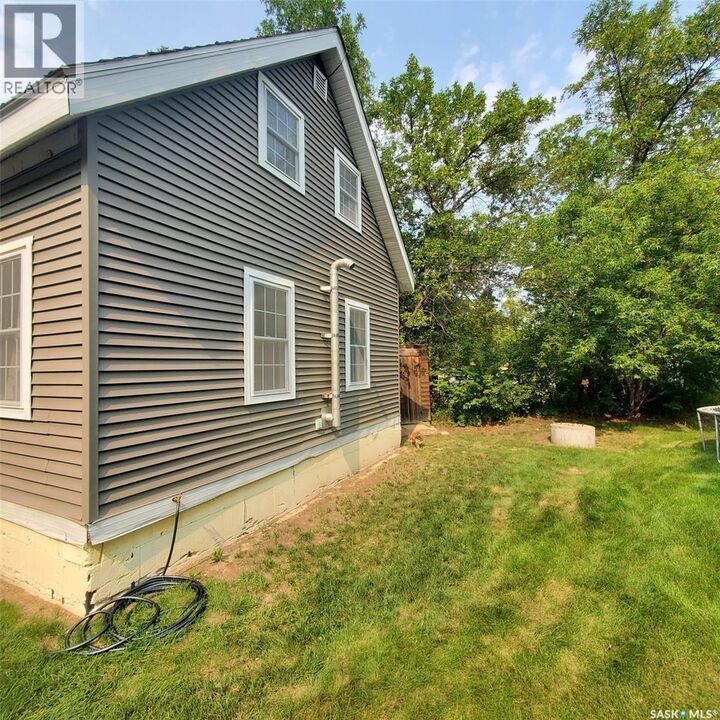 Property Photo:  148 Strawberry Lane  SK S0G 2B0 