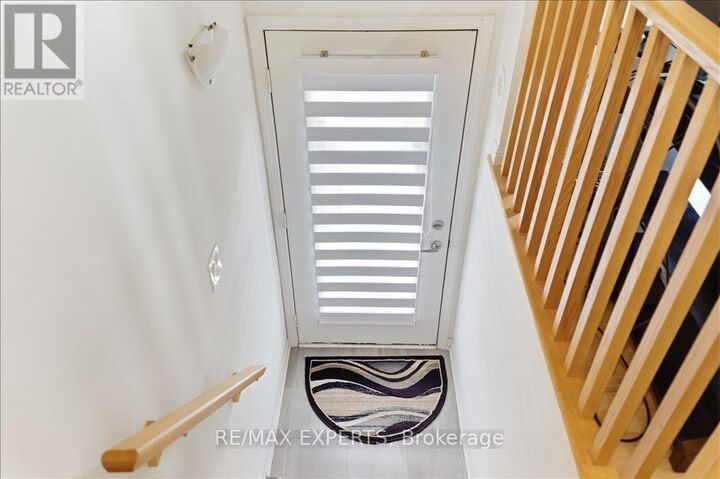 Property Photo:  250 Sunny Meadow Boulevard 218  ON L6R 3Y7 