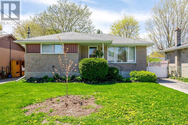 Property Photo:  431 Major Street  ON K9A 4C9 