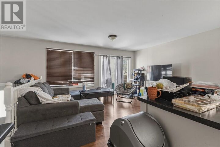 Property Photo:  339 Bessie Avenue  ON P3C 4H6 