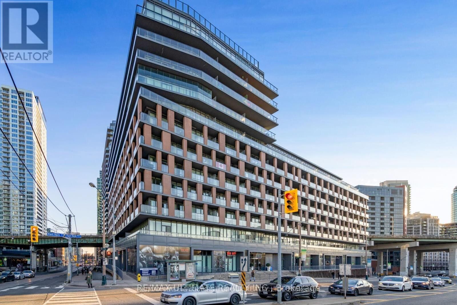 Property Photo:  169 Fort York Boulevard 816  ON M5V 0C8 