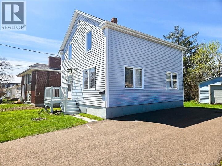 Property Photo:  80 Oakland Avenue  NB E1C 7P1 