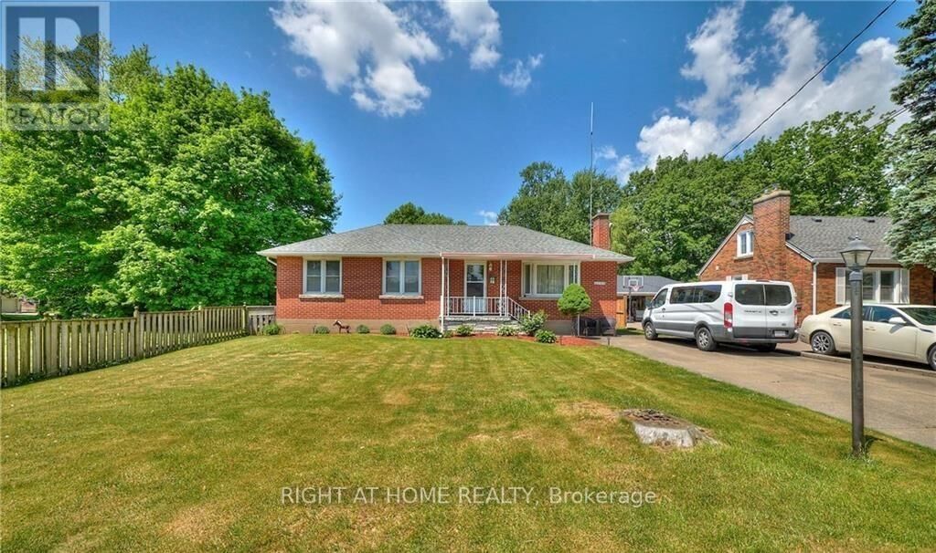 Property Photo:  6357 Dorchester Road  ON L2G 5T4 