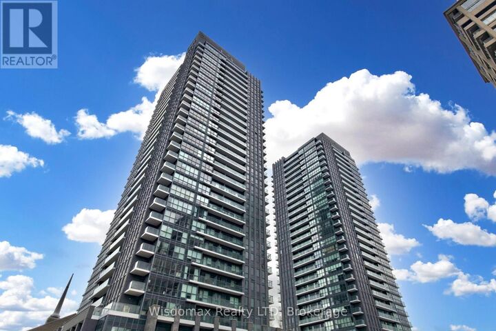 Property Photo:  2 Sonic Way 2006  ON M3C 0P2 