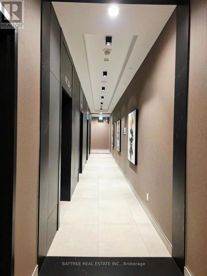 Property Photo:  55 Mercer Street 1211  ON M5V 0W4 